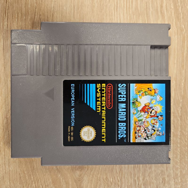 NES/FAMICOM SUPER MARIO BROS