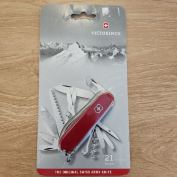 VICTORINOX - COUTEAU CHASSEUR SUISSE ROUGE