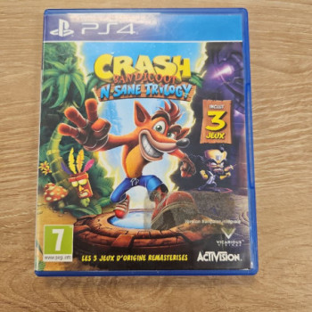 CRASH BANDICOOT N SANE TRILOGY - PS4