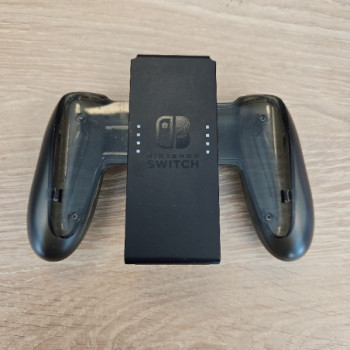 NINTENDO JOY-CON CHARGING GRIP