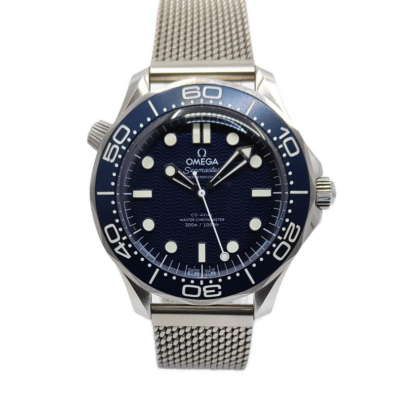 OMEGA SEAMASTER DIVER 300 M JAMES BOND 60TH 210.30.42.20.03.002