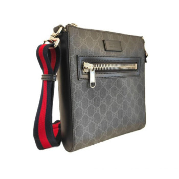 SAC A BANDOULIERE GUCCI SUPREME GG PETITE TAILLE