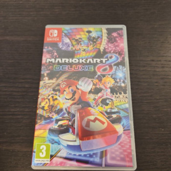 MARIO KART 8 DELUXE SWITCH