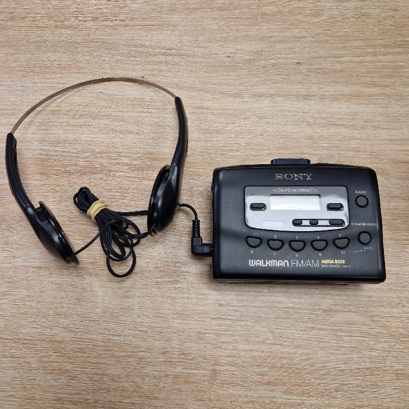 WALKMAN SONY CASETTE FM/AM WM-FX403