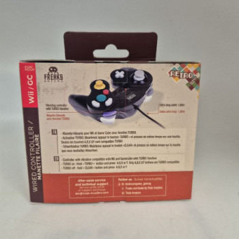 MANETTE NOIRE POUR WII & GAME CUBE FREAKS AMD GEEKS