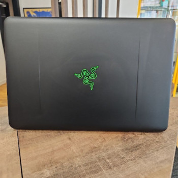 RAZER 1GB4MVG I7-6 16GB 512GB 