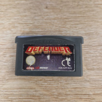 DEFENDER GBA (JEU SEUL)