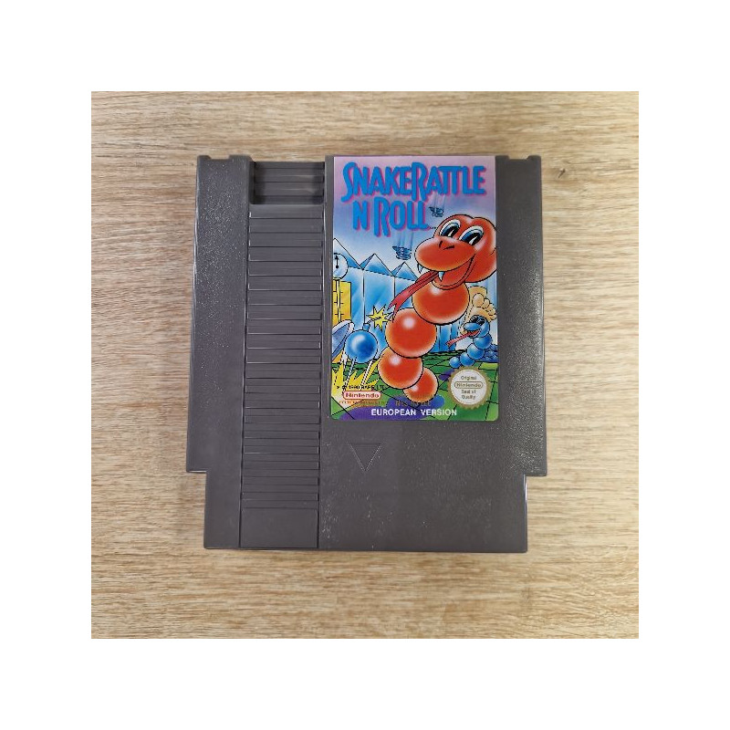 SNAKERATTLE N ROLL NES