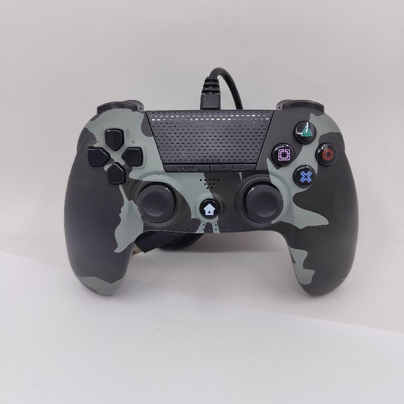 MANETTE FILAIRE PS4 UNDER CONTROL CAMO