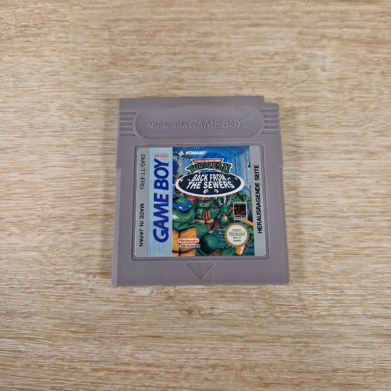 TURTLES II: BACK FROM THE SEWERS - GAME BOY