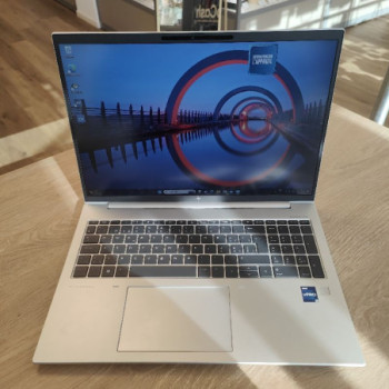 PC PORTABLE HP ELITEBOOK 860 G9 NOTEBOOK