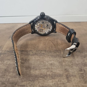 MONTRE SUR MESURE SKELETON MECANIQUE 