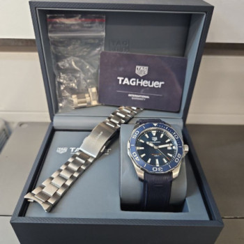 MONTRE TAG HEUER AQUARACER 300