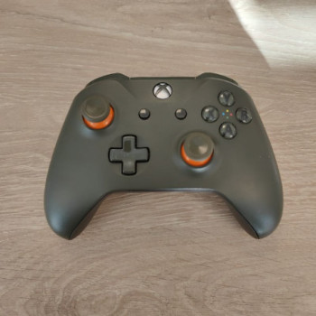 MANETTE XBOX ONE KAKI