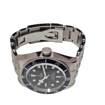 TUDOR BLACK BAY 79230B 42MM AUTOMATIC