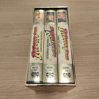 COFFRET INDIANA JONES LA TRILOGIE  (VHS PAL)