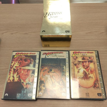 COFFRET INDIANA JONES LA TRILOGIE  (VHS PAL)