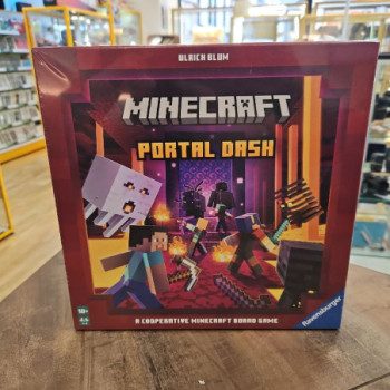 RAVENSBURGER MINECRAFT PORTAL DASH IMMERSIVE STRATEGY BOARD GAME FOR ADULTS AND KIDS AGE 10 YEARS UP - 1 TO 4 PLAYERS