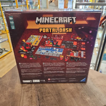 RAVENSBURGER MINECRAFT PORTAL DASH IMMERSIVE STRATEGY BOARD GAME FOR ADULTS AND KIDS AGE 10 YEARS UP - 1 TO 4 PLAYERS