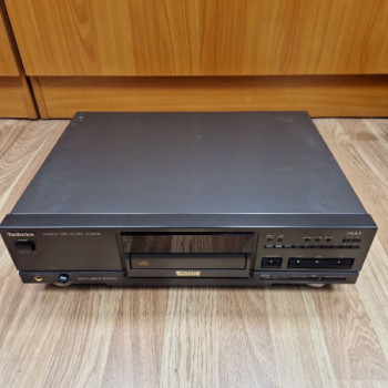 TECHNICS CD PLAYER SL-PS700