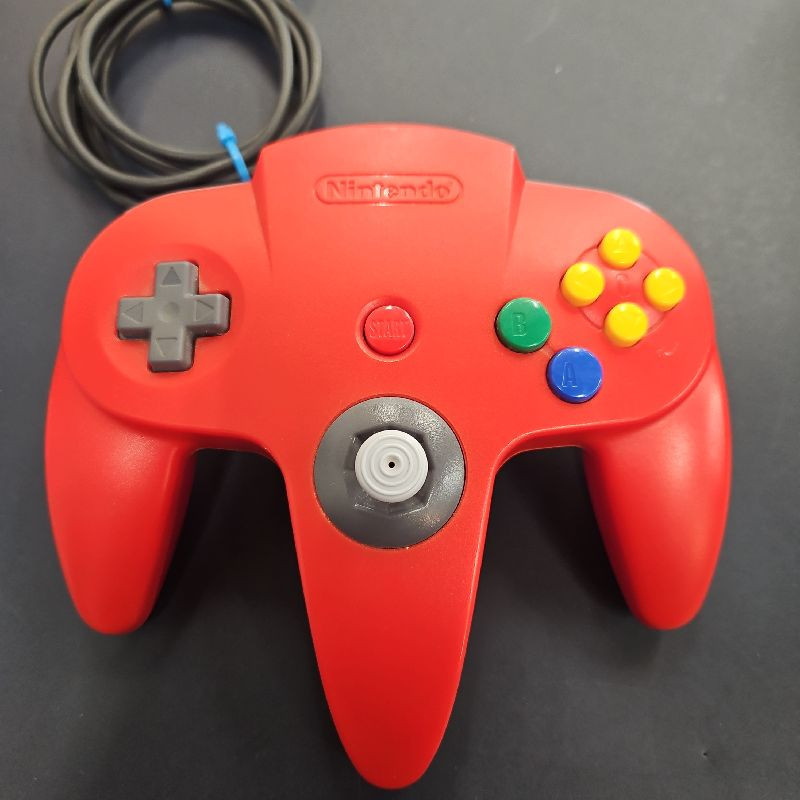 MANETTE N64 ROUGE MANETTE N64 ROUGE