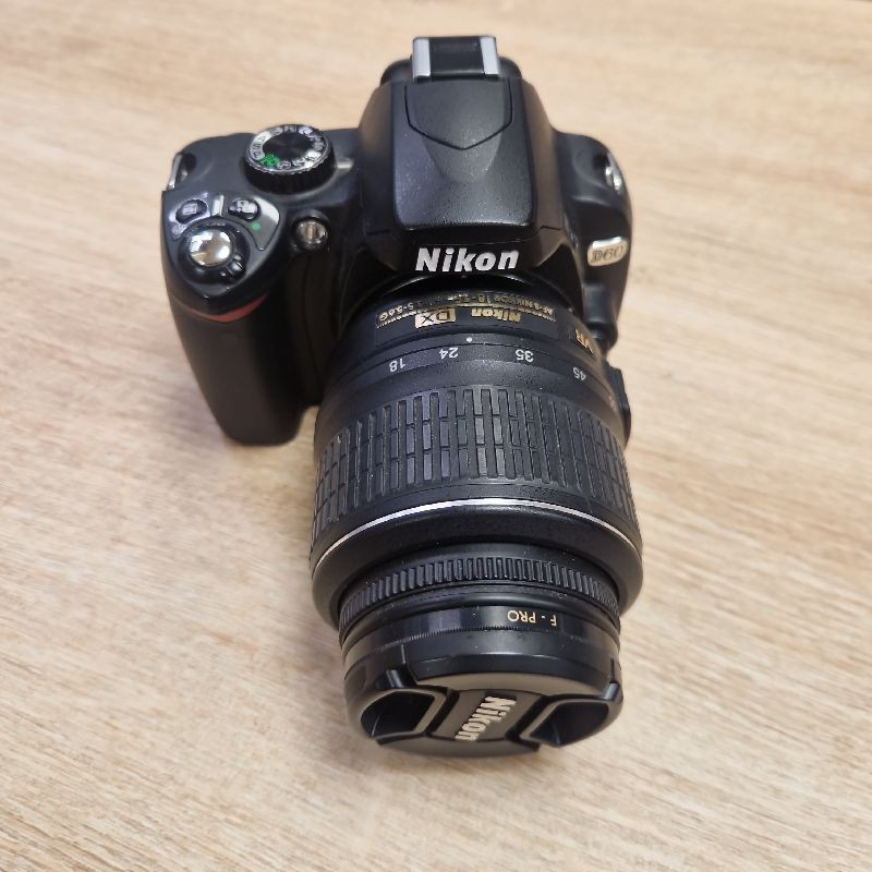 NIKON D60 + OBJECTIF 18 55MM DX VR