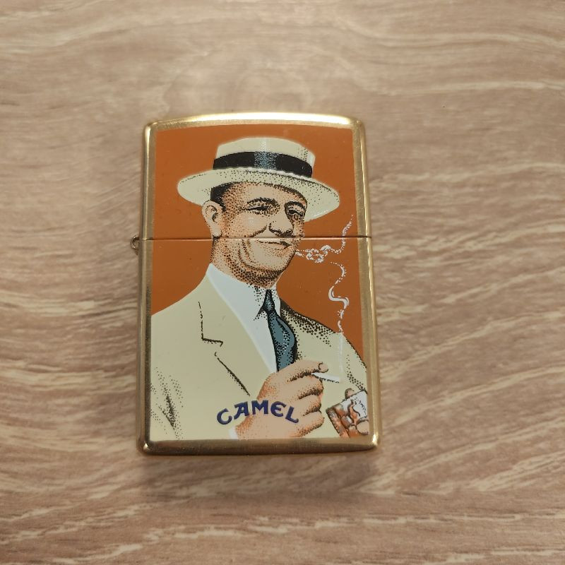 ZIPPO CAMEL