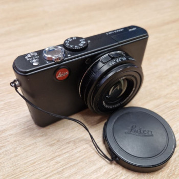 LEICA D-LUX 3 10.2MP DIGITAL COMPACT CAMERA