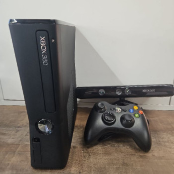 CONSOLE XBOX 360 250GB + MANETTE  FILIARE + CAMERA KINECT