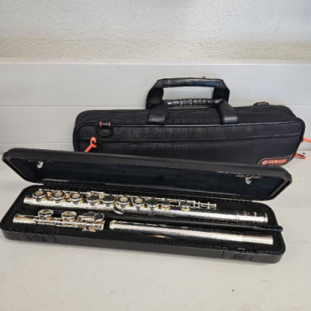 FLUTE TRAVERSIERE YAMAHA 281