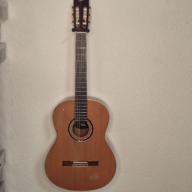 GUITARE CLASSIQUE R139MN GAUCHER ORTEGA