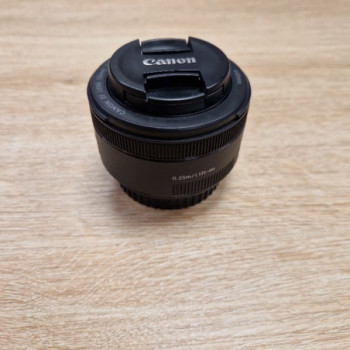 CANON EF 50MM F/1.8 STM