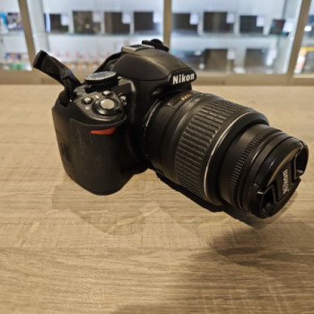 NIKON D3100 OBJECTIF 18 55 MM + CHARGEUR