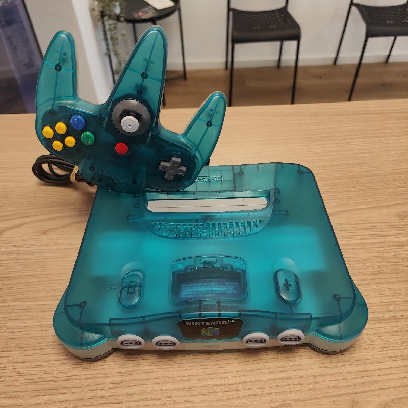 CONSOLE NINTENDO 64 TURQUOISE TRANSPARANTE + 1 MANETTE