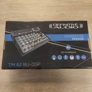 TABLE DE MIXAGE DEFINITIVE AUDIO TM62BU DSP