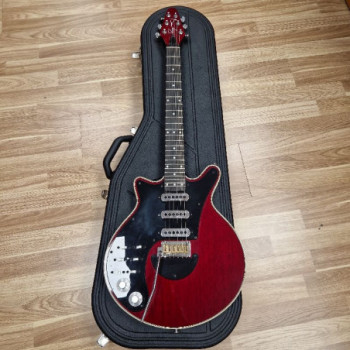 GUITARE ELECTRIQUE BRIAN MAY SPECIAL ANTIQUE CHERRY