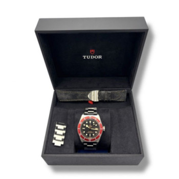 TUDOR BLACK BAY 79230 41 MM GARANTIE 2026