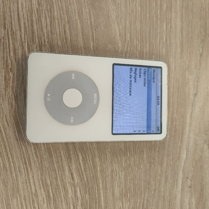 APPLE IPOD A1136 5TH GEN 30GB