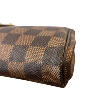 POCHETTE LOUIS VUITTON EVA EN TOILE DAMIER