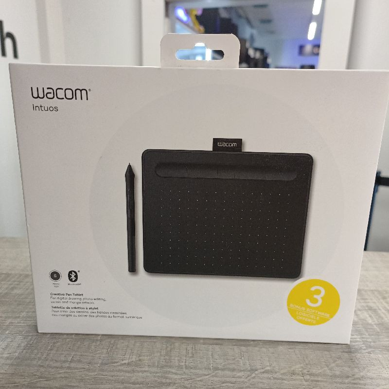 Wacom Intuos S Bluetooth 2540lpi 152 X 95mm USB/Bluetooth Black Wacom Intuos S Bluetooth 2540lpi 152 X 95mm USB/Bluetooth Black