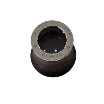 LOUPE PATEK PHILIPPE EN BOIS