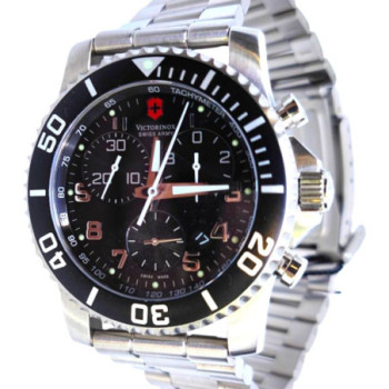 MONTRE Victorinox Swiss Army Maverick Chronograph 241441