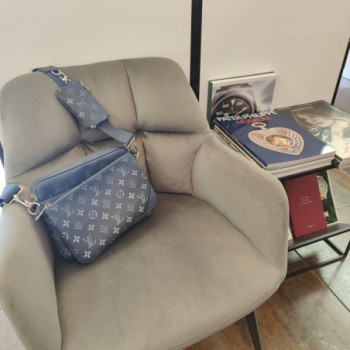 LOUIS VUITTON TRIO MESSENGER NAVY RIVER BLUE M46604