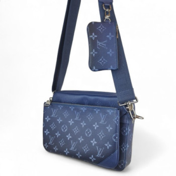 LOUIS VUITTON TRIO MESSENGER NAVY RIVER BLUE M46604