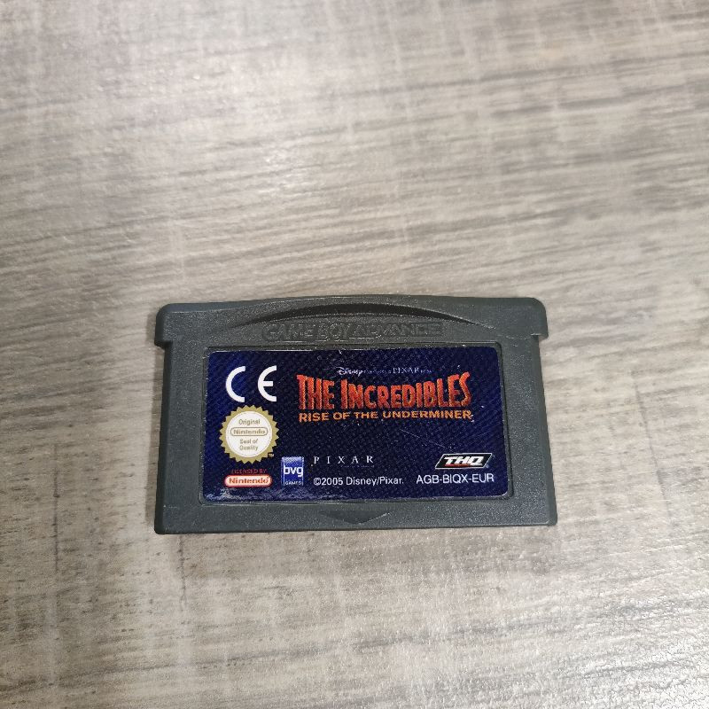 THE INCREDIBLES - GAME BOY ADVANCE GBA THE INCREDIBLES - GAME BOY ADVANCE GBA