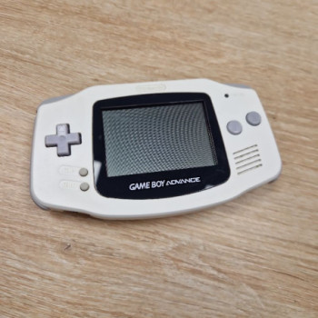 CONSOLE GAME BOY ADVANCE BLANCHE