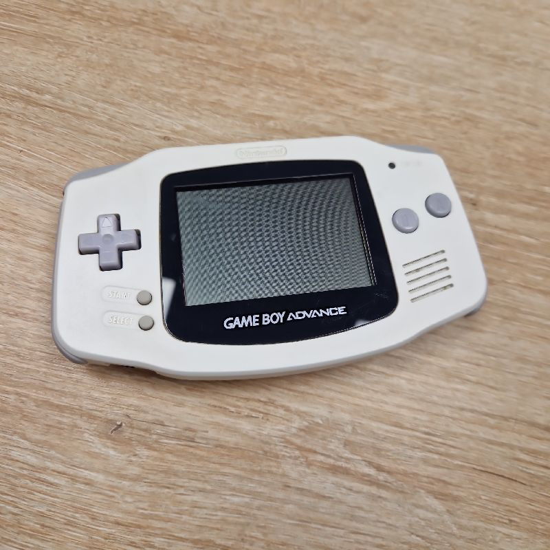 CONSOLE GAME BOY ADVANCE BLANCHE CONSOLE GAME BOY ADVANCE BLANCHE