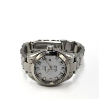 MONTRE OMEGA SEAMASTER AQUATERRA NACRE DIAMANTS