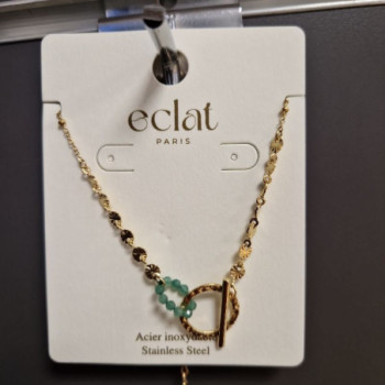 COLLIER CERCLE ET PERLES VERTES EN ACIER INOXYDABLE