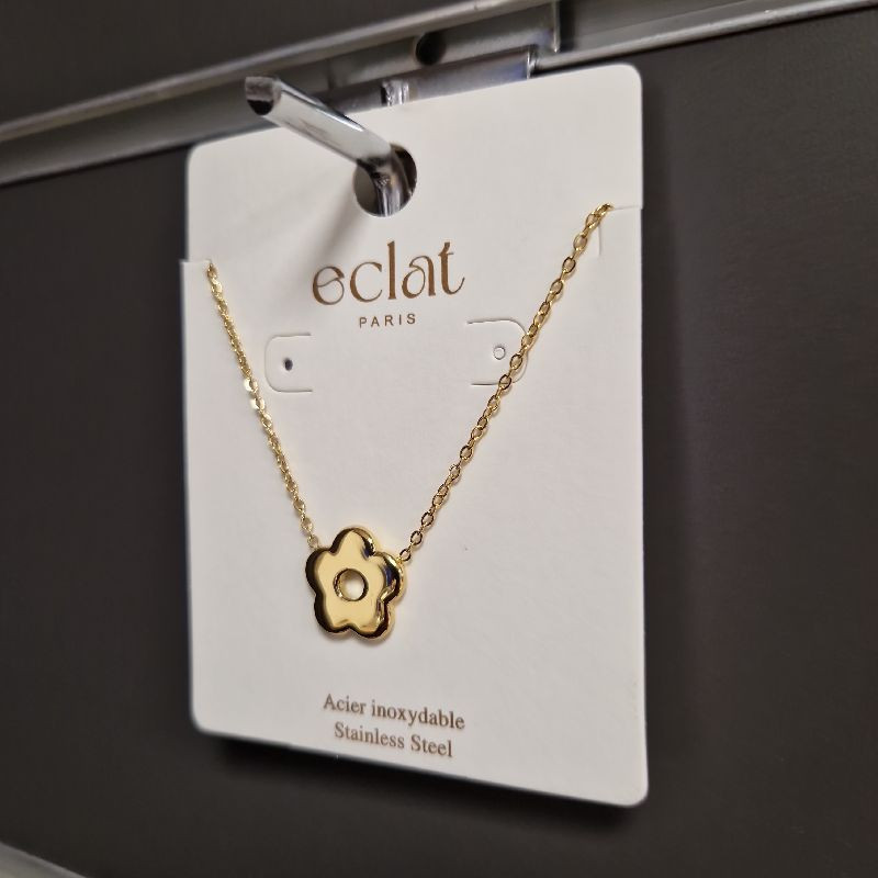COLLIER FLEUR EN ACIER INOXYDABLE COLLIER FLEUR EN ACIER INOXYDABLE